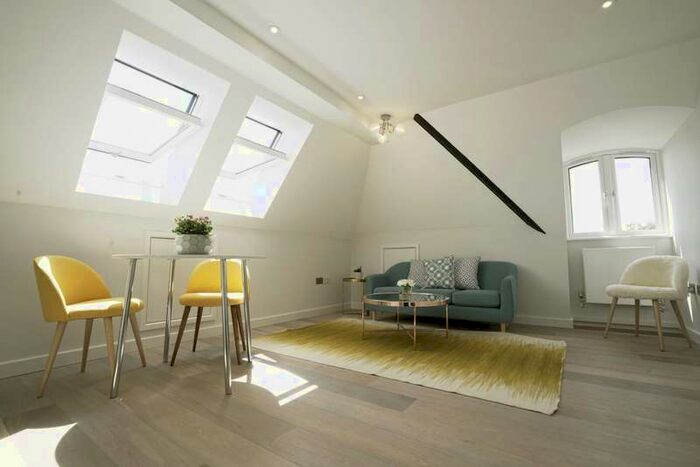 2 Bedroom Flat To Rent In Westminster House, Station Road, Pulborough, RH20