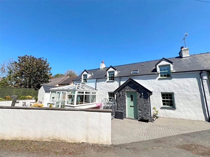 3 Bedroom Semi-detached House For Sale In Wallis, Haverfordwest, Pembrokeshire, SA62