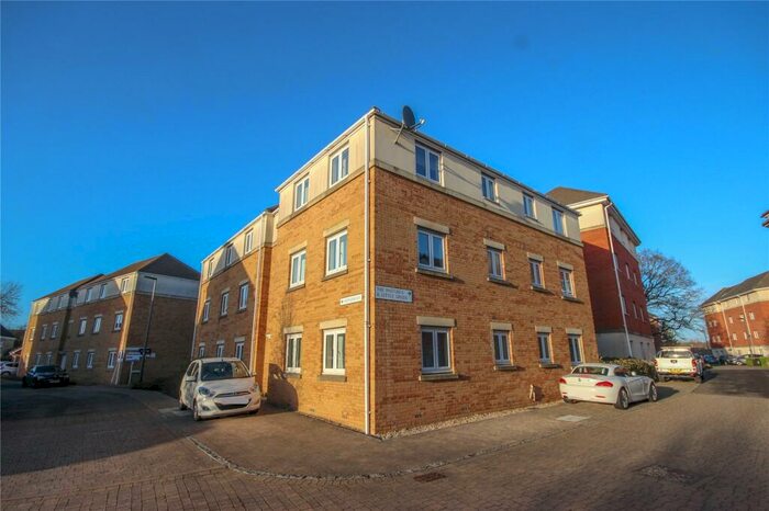 2 Bedroom Apartment To Rent In The Hedgerows, Bradley Stoke, Bristol, BS32