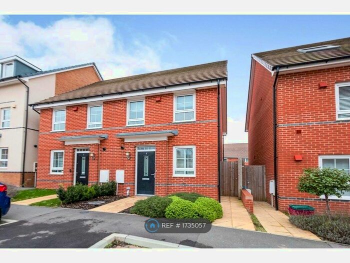 2 Bedroom Semi-Detached House To Rent In Simpson Road, Basingstoke, RG21