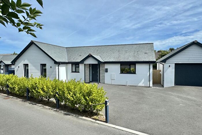 4 Bedroom Detached House For Sale In Holmstead, Delabole, PL33