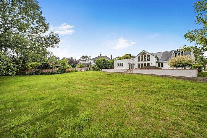 5 Bedroom Detached House To Rent In Church Lane, Sturminster Newton, DT10