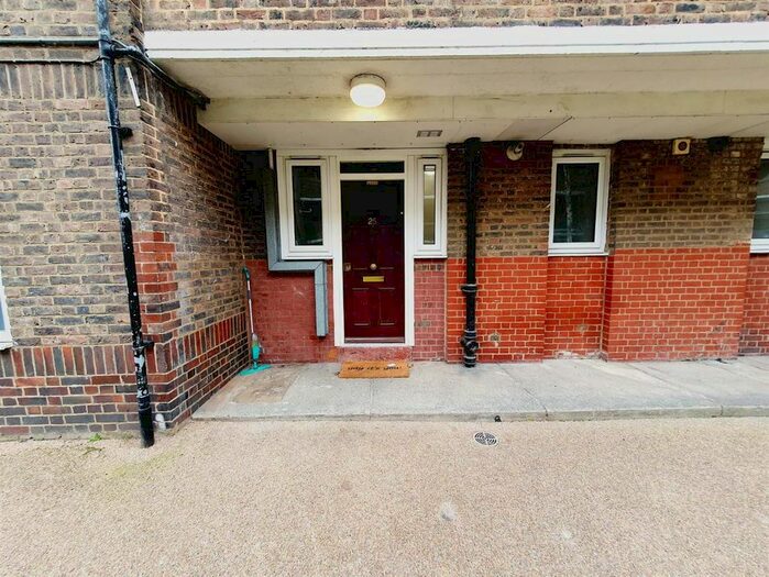 2 Bedroom Flat To Rent In Wentwood House, Upper Clapton Road, London, E5