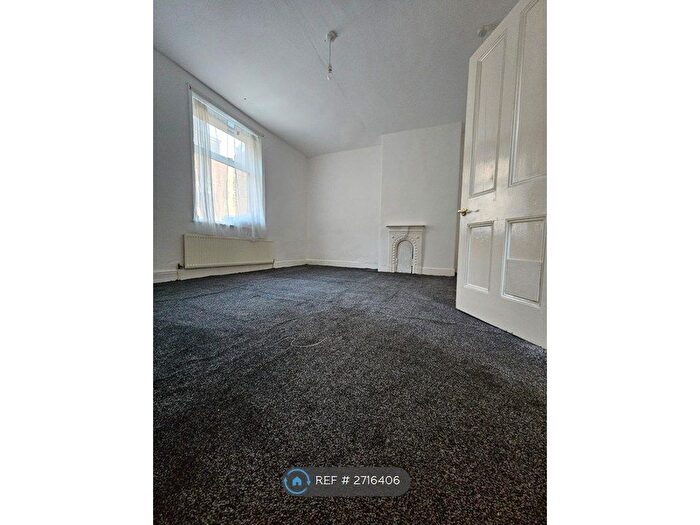 2 Bedroom Terraced House To Rent In Brighton Terrace, Todmorden, OL14