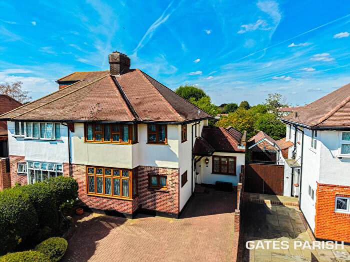 3 Bedroom Semi-Detached House For Sale In Park Drive, Upminster, RM14