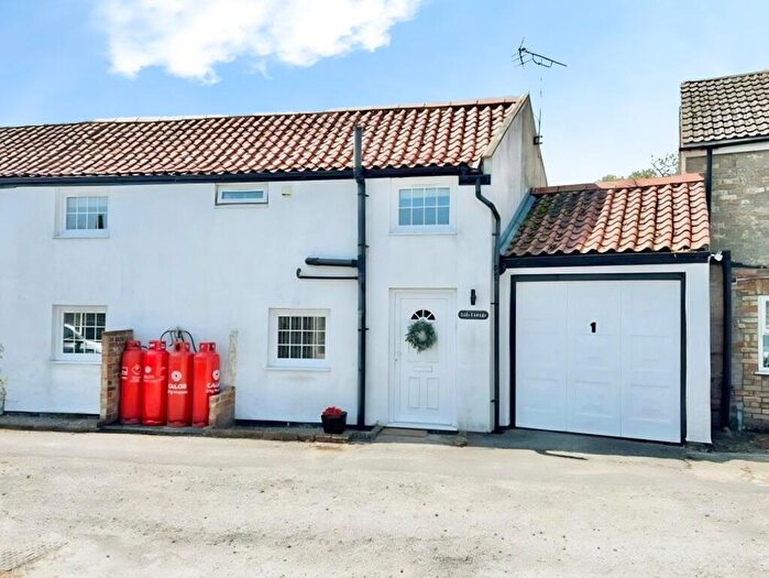 3 Bedroom End Of Terrace House For Sale In The Drive, Withern, Alford, LN13