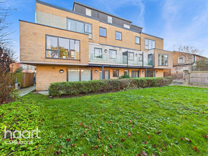 1 Bedroom Apartment For Sale In Springfield Road, Cambridge, CB4