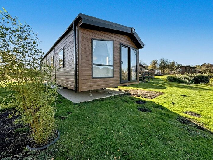 2 Bedroom Lodge For Sale In Bedford Bank, Welney, Wisbech, PE14