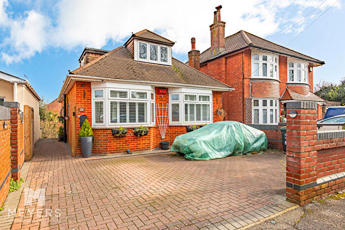 4 Bedroom Chalet For Sale In Valette Road, Bournemouth, BH9