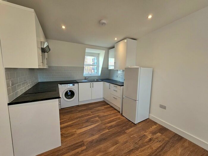 1 Bedroom Apartment To Rent In Frinton Mews, Gants Hill, IG2