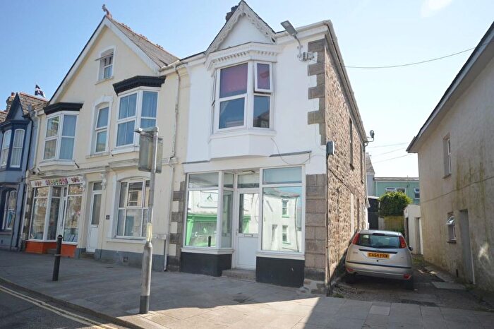 Property To Rent In Cross Street, Camborne, TR14