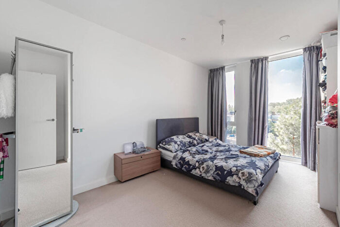 2 Bedroom Flat To Rent In College Road, , Harrow, HA1