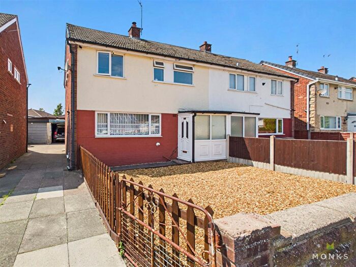 3 Bedroom Property For Sale In Brookhouse Road, Oswestry, SY11