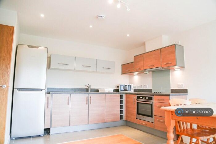 1 Bedroom Flat To Rent In Bonfire Corner, Portsmouth, PO1