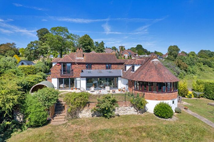 4 Bedroom Detached House For Sale In Chart Road, Sutton Valence, Maidstone, Kent, ME17