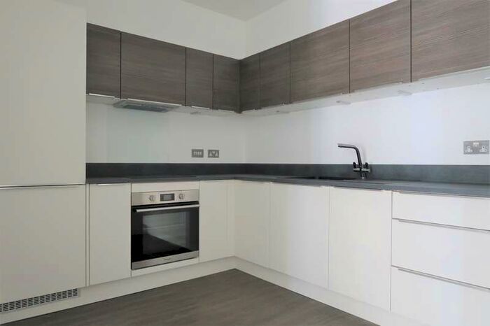 1 Bedroom Apartment To Rent In Prestige House, High Street, Egham, TW20