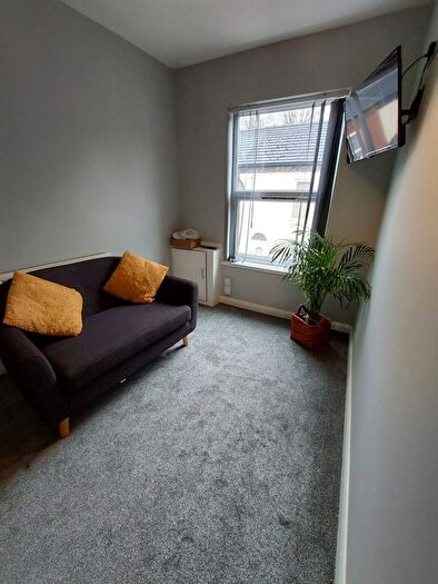 3 Bedroom Flat To Rent In Bull Close, Norwich, NR3