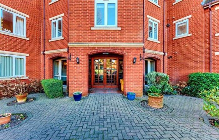 2 Bedroom Flat For Sale In Alcester Road, Scholars Court Alcester Road, CV37