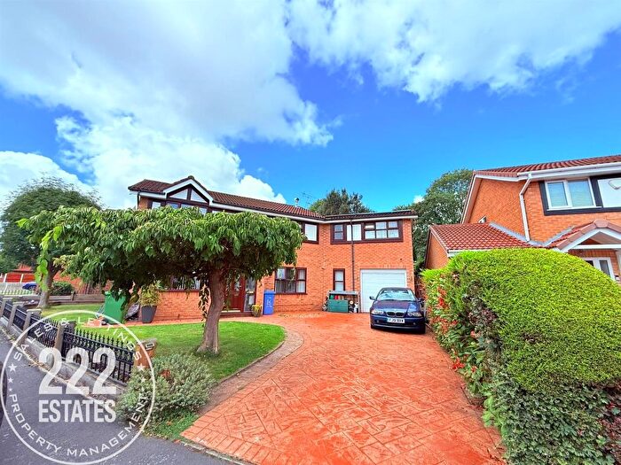 4 Bedroom Detached House For Sale In Aviemore Drive, Fearnhead, Warrington, WA2