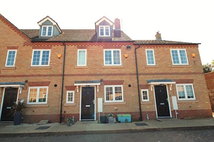 4 Bedroom Terraced House For Sale In Gale Gardens, Whittlesey, Cambs, PE7
