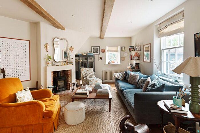 3 Bedroom Semi Detached House For Sale In St. Vincents Hill | Redland, BS6