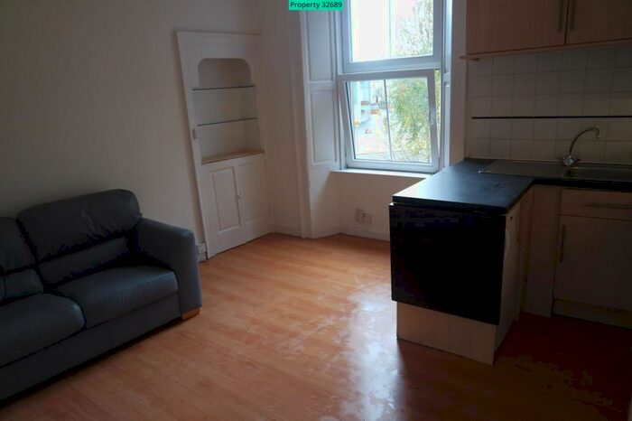 1 Bedroom Flat To Rent In George Street, Perth, PH1