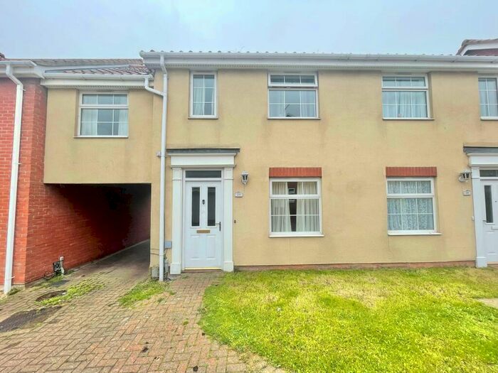 3 Bedroom Terraced House To Rent In Pollywiggle Close, Norwich, NR5