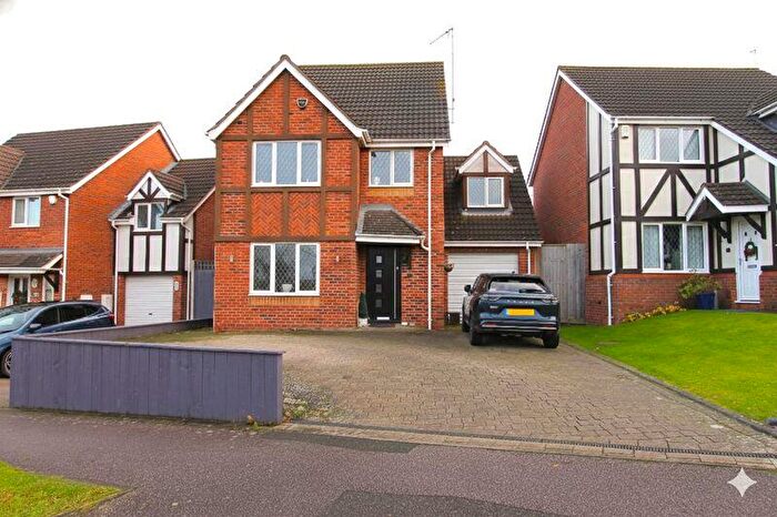 4 Bedroom Detached House To Rent In Dixon Road, Northampton, NN2