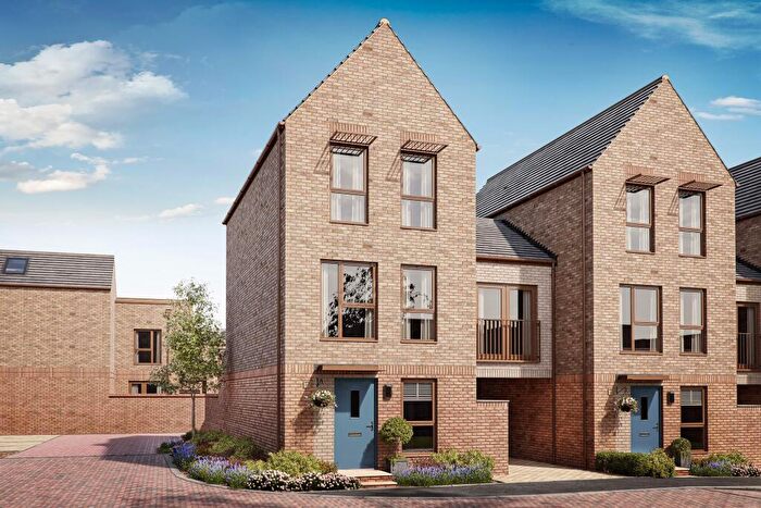 4 Bedroom Semi-Detached House For Sale In Darwin Green, Shrewsbury Road, CB3