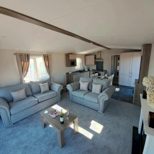 2 Bedroom Caravan For Sale In Hornsea, East Yorkshire, HU18