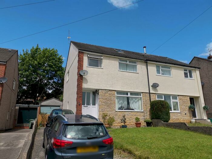 3 Bedroom House To Rent In Deere Road, Llantwit Fardre, Pontypridd, CF38