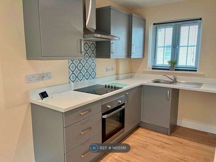 3 Bedroom End Of Terrace House To Rent In Westgate, Sleaford, NG34