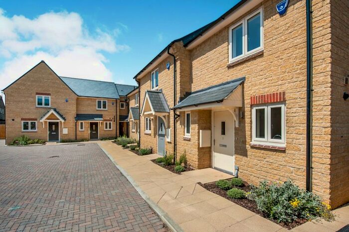 2 Bedroom Terraced House To Rent In Mercer Gardens, Faringdon, SN7