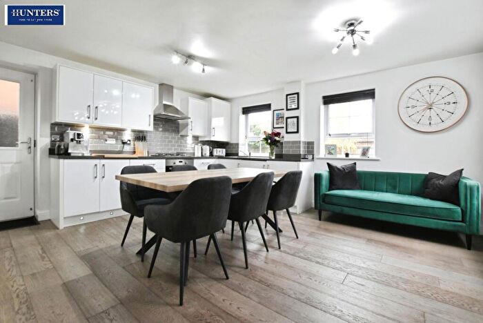 3 Bedroom Detached House For Sale In Bishopdale Road, Scunthorpe, DN16