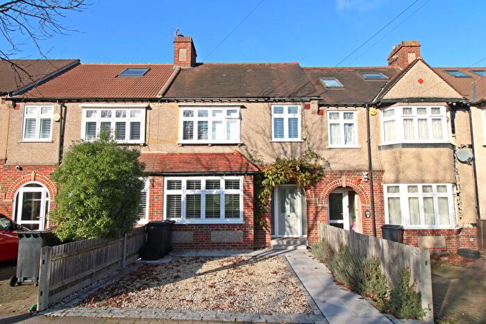 3 Bedroom Terraced House For Sale In Rose Walk, West Wickham, BR4