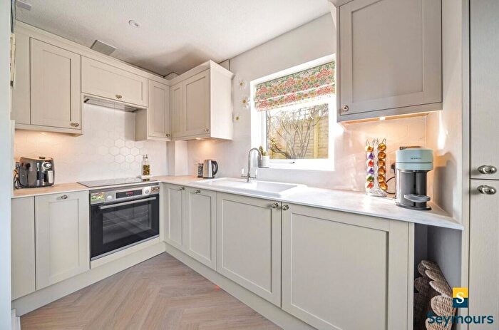 3 Bedroom End Of Terrace House For Sale In Garden Close, Shamley Green, Guildford, Surrey, GU5