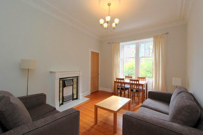 2 Bedroom Flat To Rent In Belford Road, West End, Edinburgh, EH4