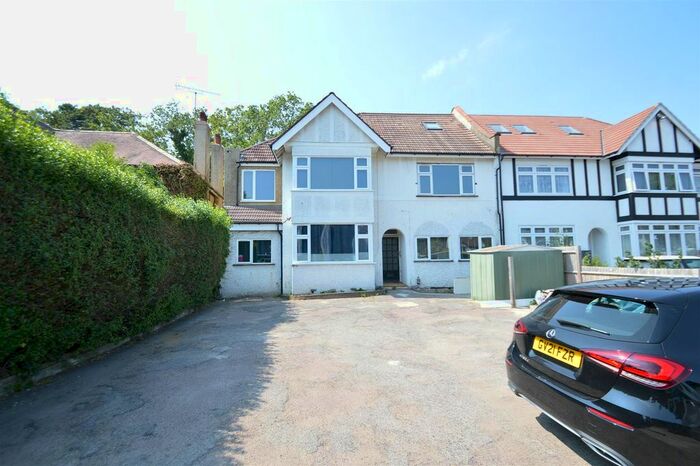 1 Bedroom Flat To Rent In Brighton Road, Coulsdon, CR5