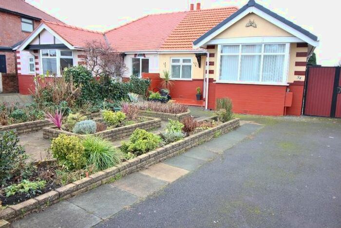 2 Bedroom Bungalow To Rent In Rufford Road, Crossens, Southport, PR9