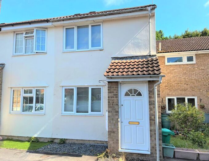 2 Bedroom Terraced House To Rent In Riffhams, Hutton, Brentwood, CM13