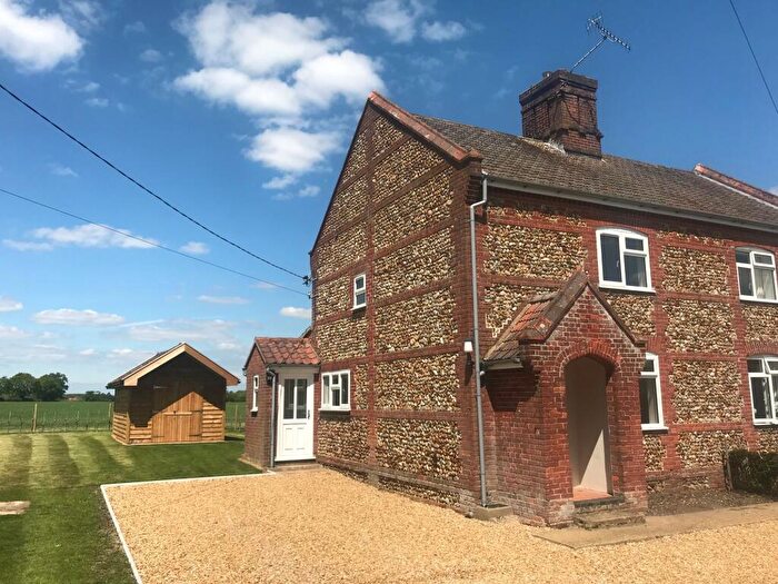 2 Bedroom Semi-Detached House To Rent In Hulver Street, Wendling, NR19