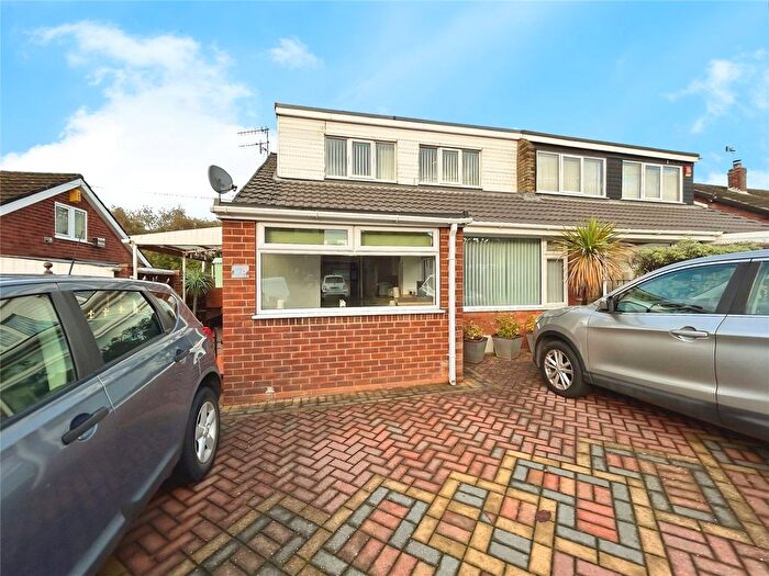 3 Bedroom Bungalow For Sale In Longdoles Avenue, Westonfields, Stoke On Trent, Staffordshire, ST3
