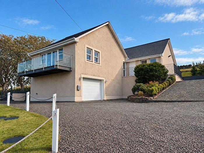 3 Bedroom Detached House For Sale In Carlisle Road, Crawford, ML12