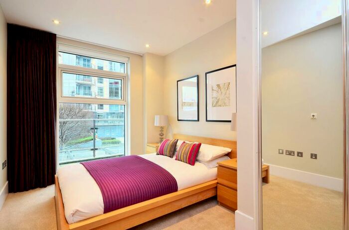2 Bedroom Flat To Rent In Battersea Reach, Wandsworth, London, SW18