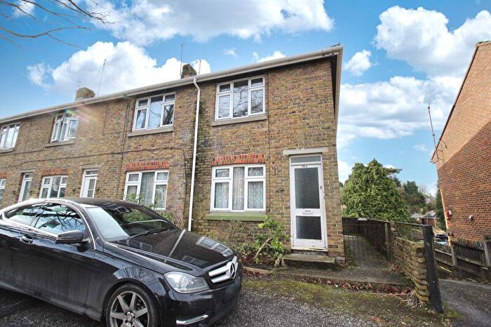 2 Bedroom Maisonette To Rent In Woodmill Lane, Midanbury, SO18