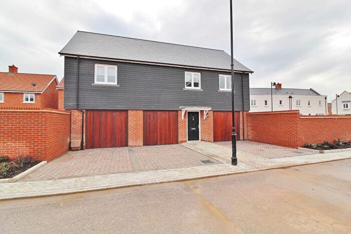 2 Bedroom Flat To Rent In Carey Lane, Berewood, PO7