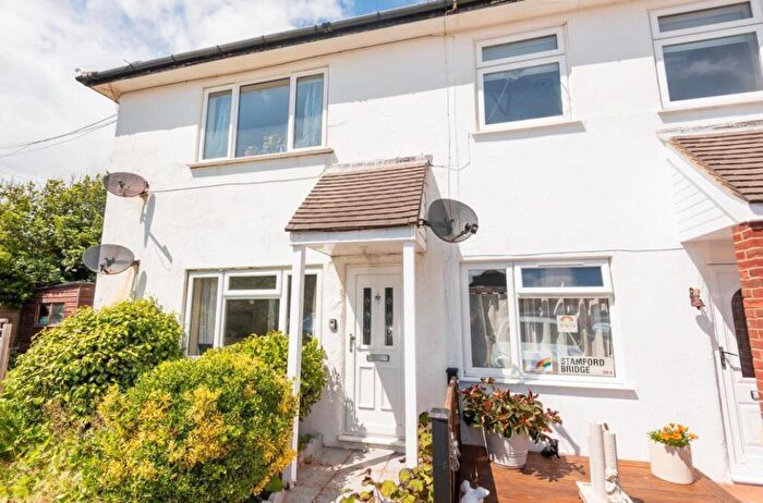 1 Bedroom Flat To Rent In Thorney Drive, Selsey, Chichester, PO20