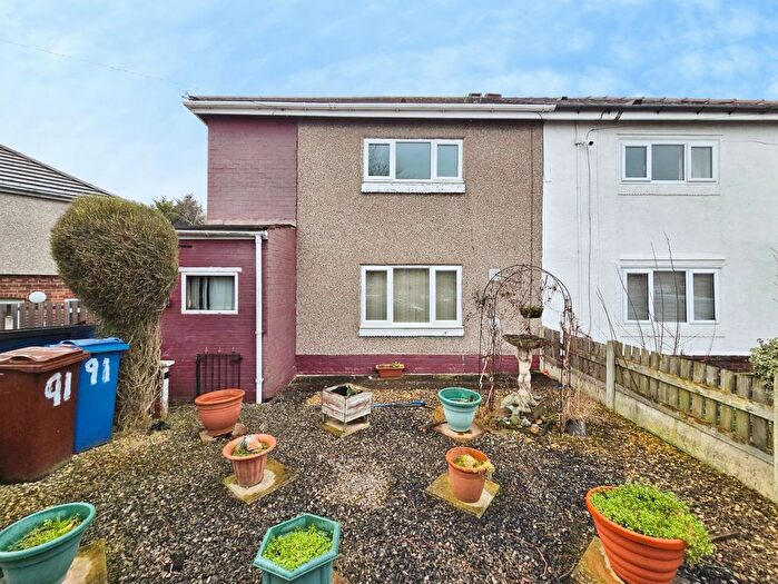 3 Bedroom Semi Detached House For Sale In St. Helens Avenue, Barnsley, S71