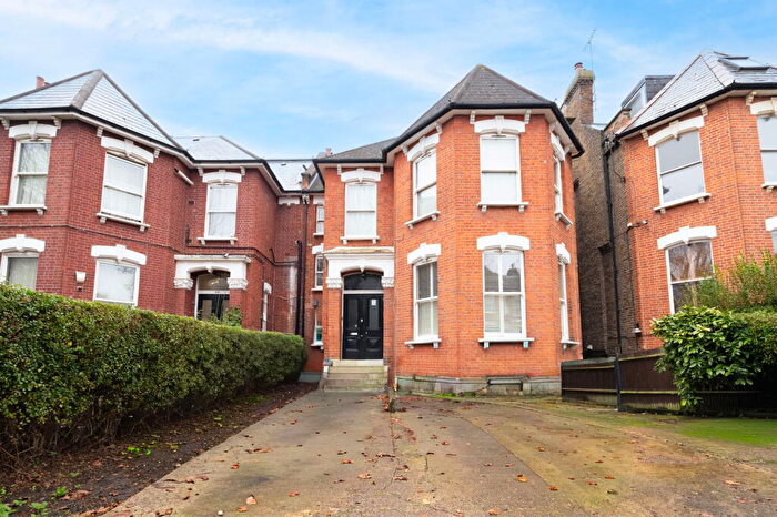 1 Bedroom Flat For Sale In Christchurch Avenue, London, NW6