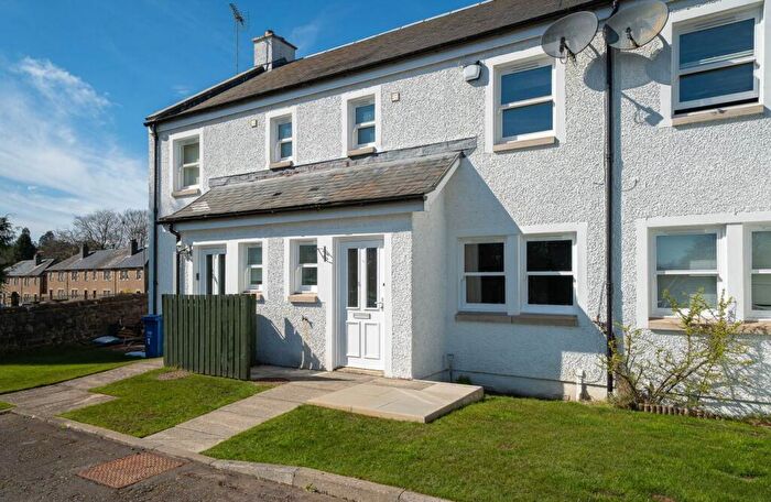 3 Bedroom Terraced House For Sale In Old School Square, Kilbarchan, PA10